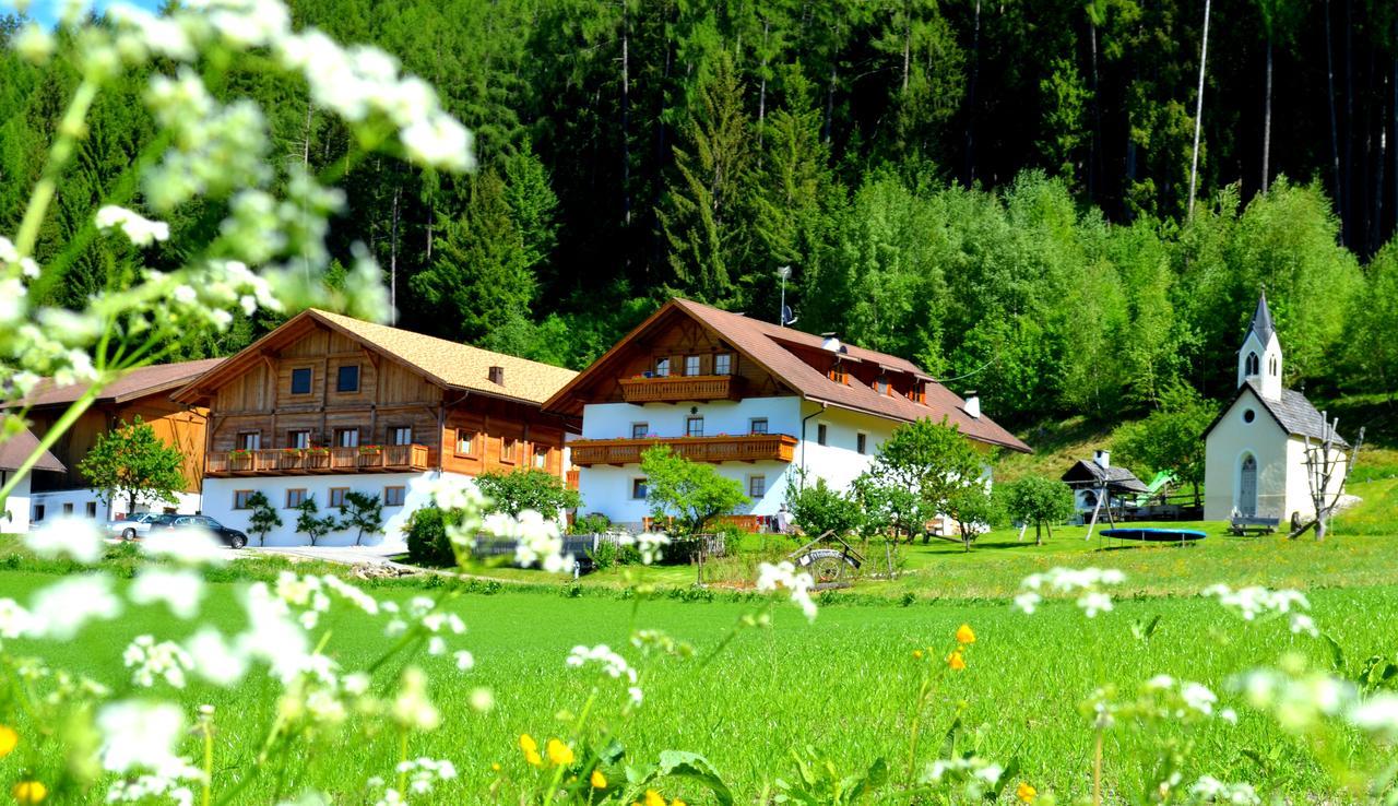 Weliserhof Brunico Kültér fotó